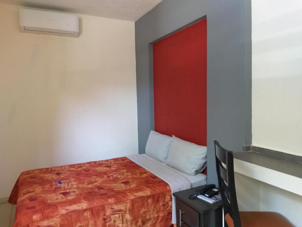 Hotel Jorge Alejandro Guadalajara Eksteriør bilde